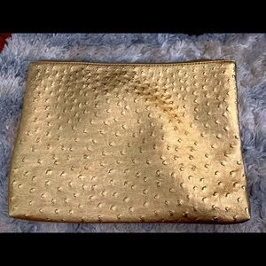 Gold clutch